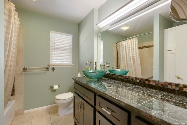 105 HARRIETT DR, San Antonio, TX 78216