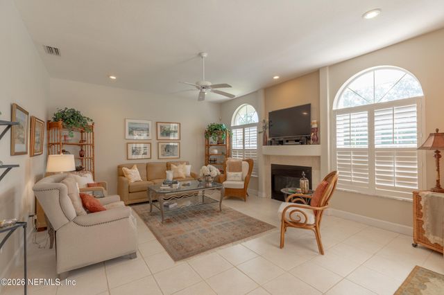 39 WELLSTREAM Lane, Palm Coast, FL 32164
