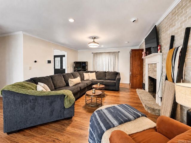 2817 Southgate Dr, Malvern, AR 72104
