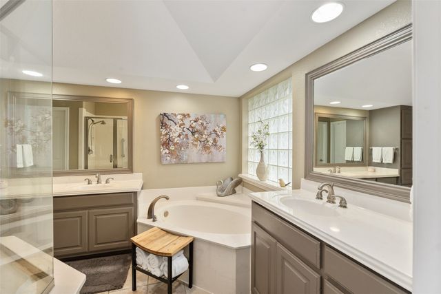 301 Northshore, Trinidad, TX 75163