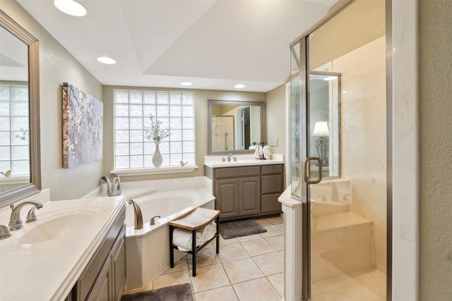 301 Northshore, Trinidad, TX 75163