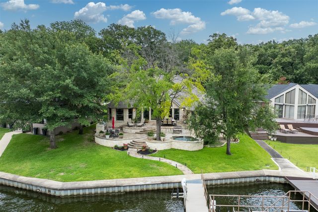 301 Northshore, Trinidad, TX 75163