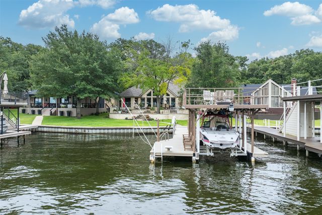 301 Northshore, Trinidad, TX 75163