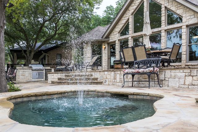 301 Northshore, Trinidad, TX 75163