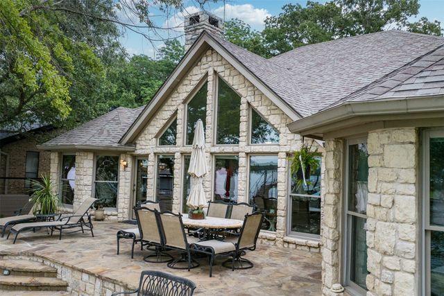 301 Northshore, Trinidad, TX 75163