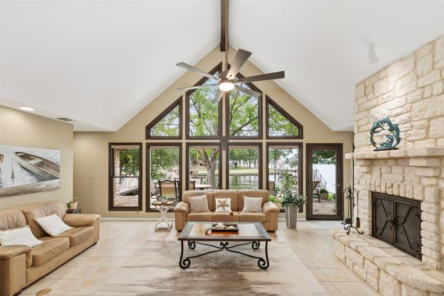 301 Northshore, Trinidad, TX 75163