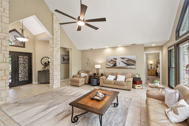 301 Northshore, Trinidad, TX 75163