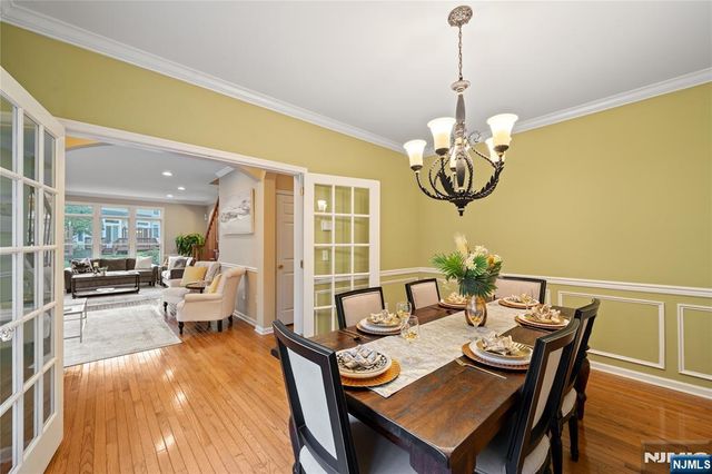26 Chestnut, Cedar Grove, NJ 07009