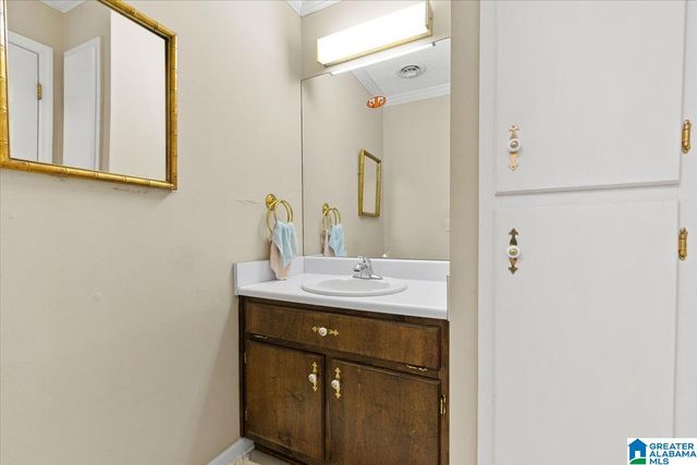 53 HILLTOP ROAD, Oneonta, AL 35121