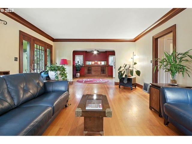 5806 Ne GARFIELD Ave, Portland, OR 97211