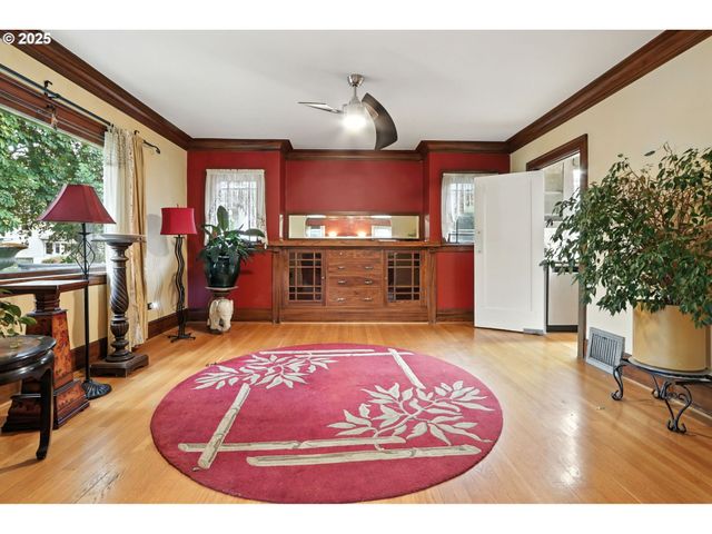 5806 Ne GARFIELD Ave, Portland, OR 97211