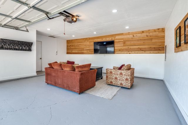 2813 Woodlark Drive, Fort Worth, TX 76123