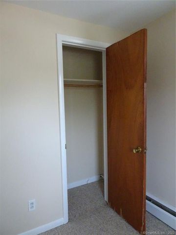 7 Eclipse Avenue B, Norwalk, CT 06851