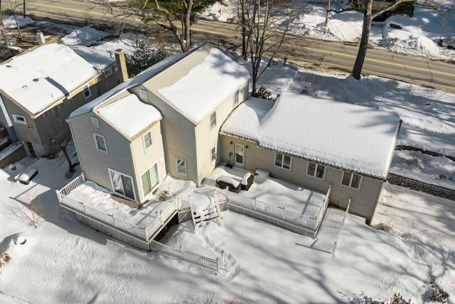 32 Main Street, Kingston, NH 03848