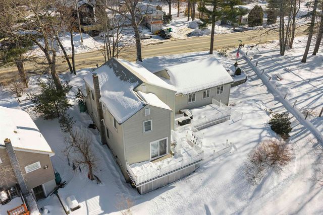 32 Main Street, Kingston, NH 03848