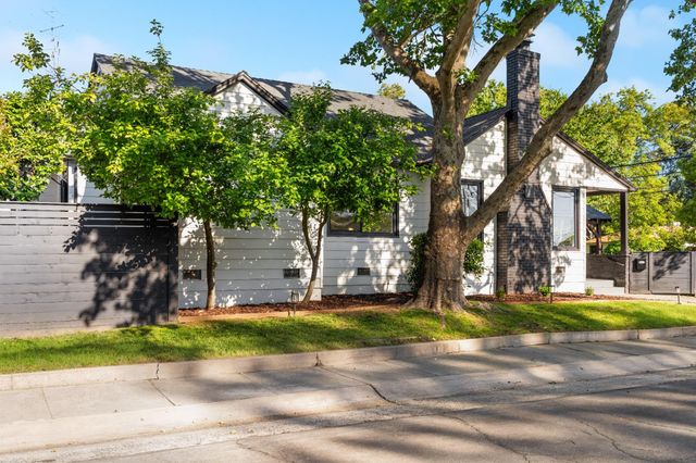 5401 J St, Sacramento, CA 95819