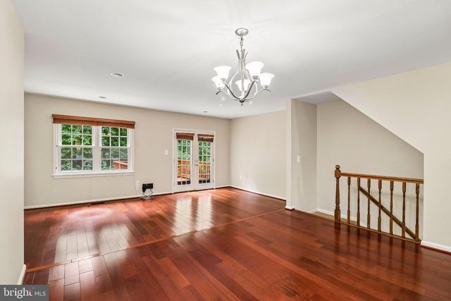 3027 MOZART DR, Silver Spring, MD 20904