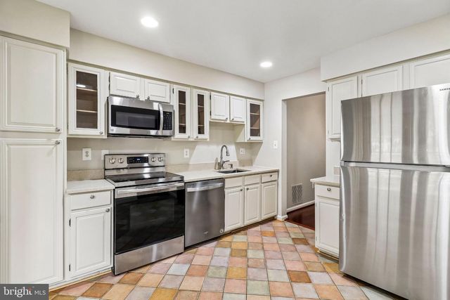 3027 MOZART DR, Silver Spring, MD 20904