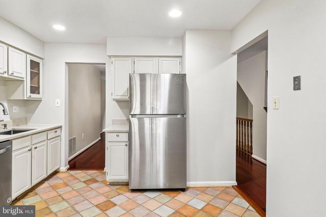 3027 MOZART DR, Silver Spring, MD 20904