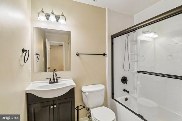 3027 MOZART DR, Silver Spring, MD 20904