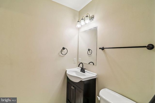 3027 MOZART DR, Silver Spring, MD 20904