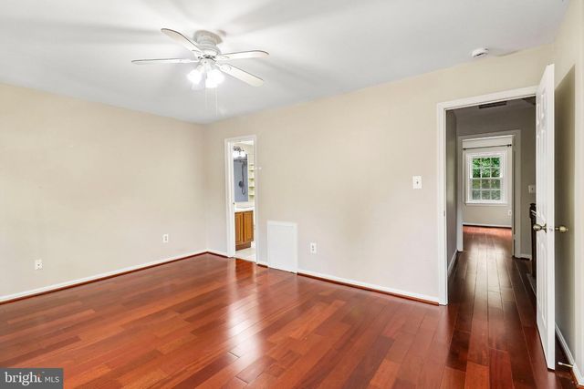 3027 MOZART DR, Silver Spring, MD 20904