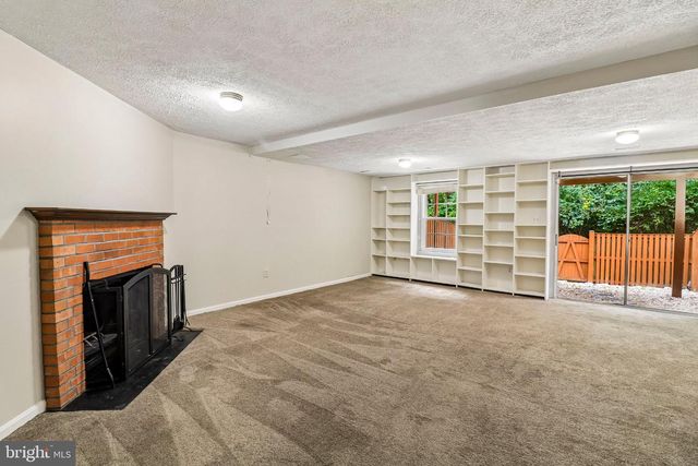 3027 MOZART DR, Silver Spring, MD 20904