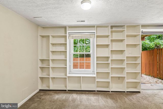 3027 MOZART DR, Silver Spring, MD 20904