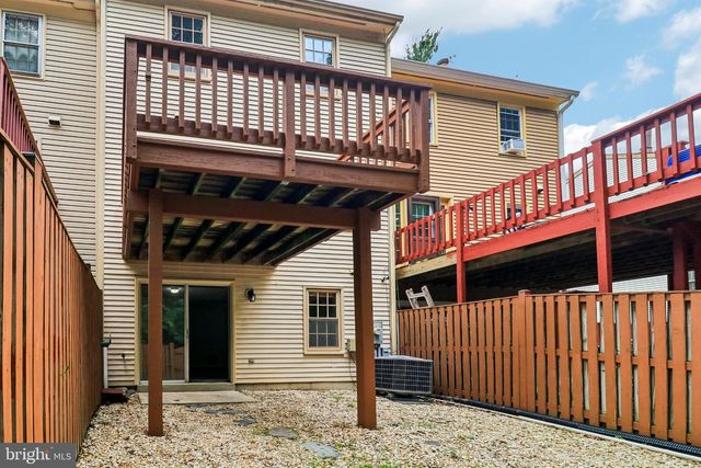 3027 MOZART DR, Silver Spring, MD 20904