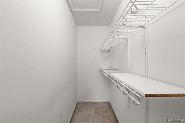 36420 Dominion Circle, Sterling Heights, MI 48310