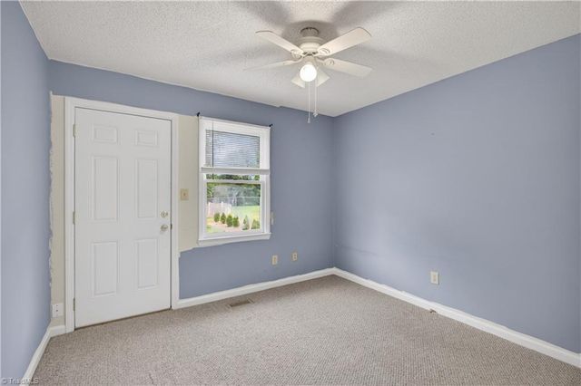 3701 Mulberry Lane, High Point, NC 27262