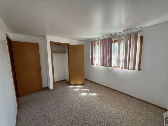 8037 S Wentworth Avenue, Chicago, IL 60620