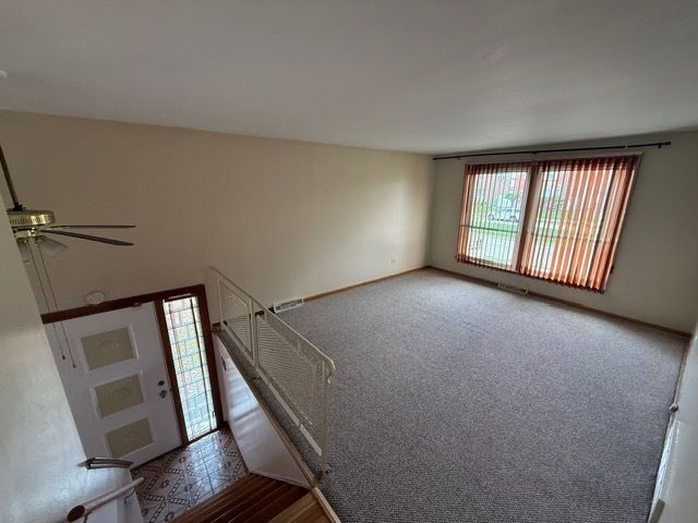 8037 S Wentworth Avenue, Chicago, IL 60620