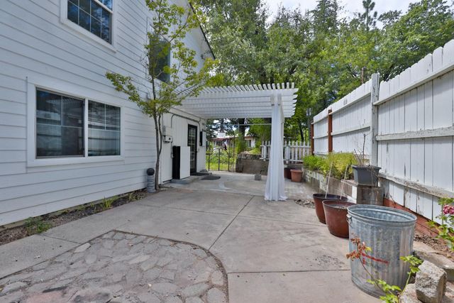 886 Cottage, Placerville, CA 95667