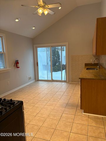 211 Anthony Avenue, Toms River, NJ 08753