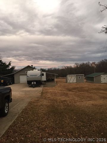 3668 N 49th Street, Durant, OK 74701