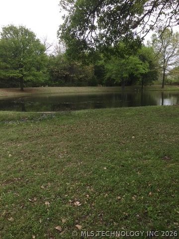 3668 N 49th Street, Durant, OK 74701