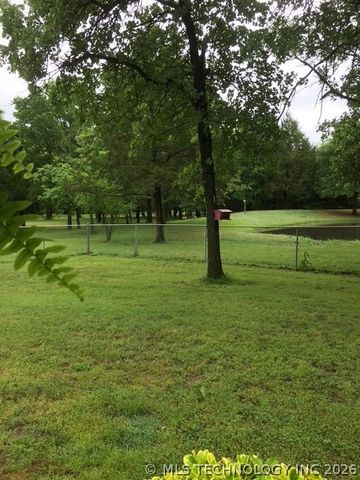 3668 N 49th Street, Durant, OK 74701