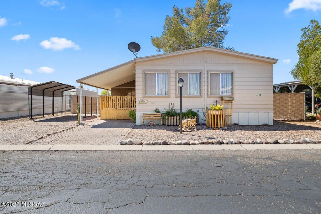 3565 W Mango Drive, Tucson, AZ 85741