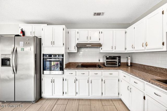 12214 Stone Road, Gulfport, MS 39503