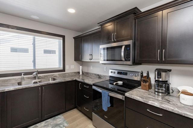 3720 34th Street S, Moorhead, MN 56560