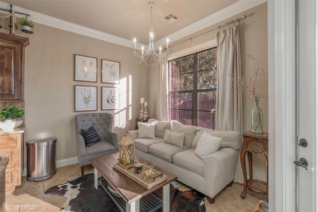 537 Chinquipin Drive, Bossier City, LA 71111