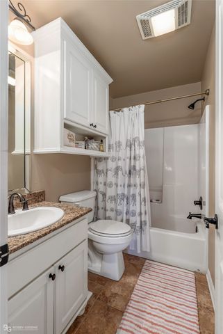 537 Chinquipin Drive, Bossier City, LA 71111