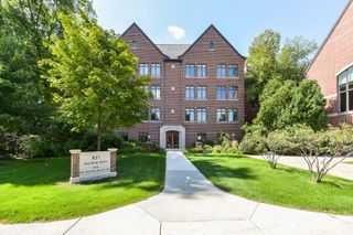 827 Asa Gray Drive 351, Ann Arbor, MI 48105