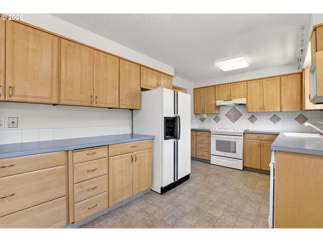 5515 Se CLAYSON Ave, Milwaukie, OR 97267