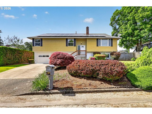 5515 Se CLAYSON Ave, Milwaukie, OR 97267