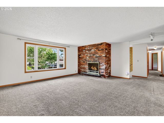 5515 Se CLAYSON Ave, Milwaukie, OR 97267