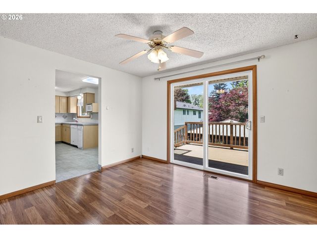 5515 Se CLAYSON Ave, Milwaukie, OR 97267