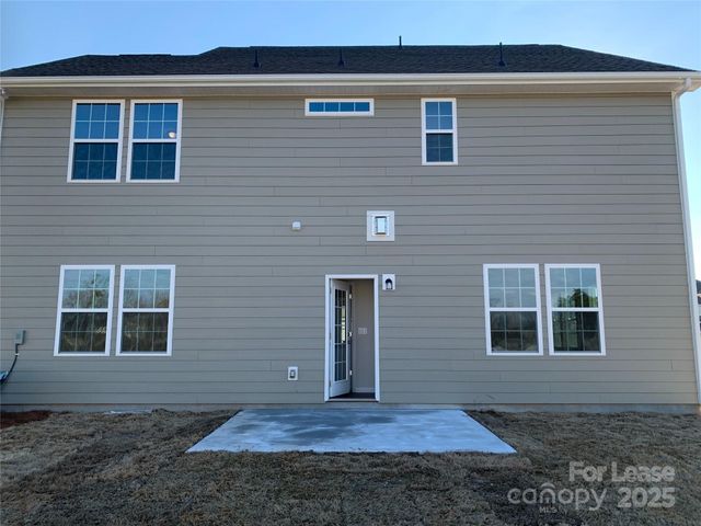 17212 Snug Harbor Drive, Charlotte, NC 28278