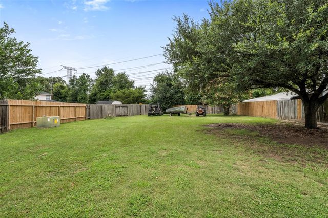 3722 Oaklace Drive, Spring, TX 77389
